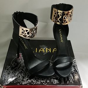 NIB Liliana Black/Gold Trista Stilettos Size 8